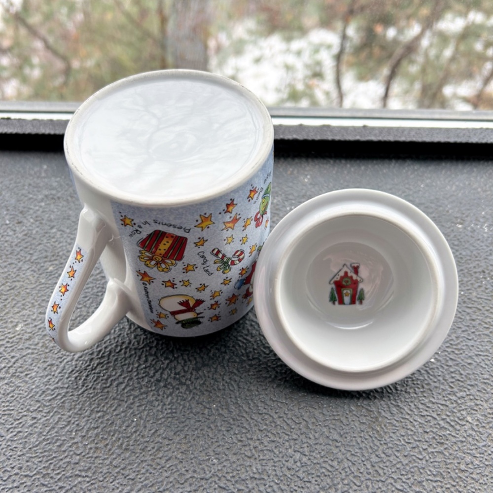 Kathryn Distefano Christmas Santa Holiday Cocoa Coffee Tea Mug w Raised Lid EUC - Picture 6 of 7